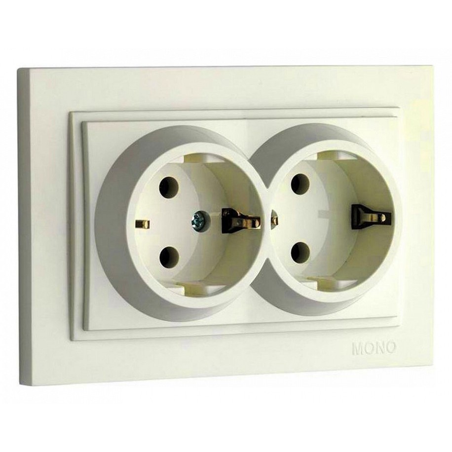 Розетка двойная с заземлением крем Mono Electric Despina 102-170004-120