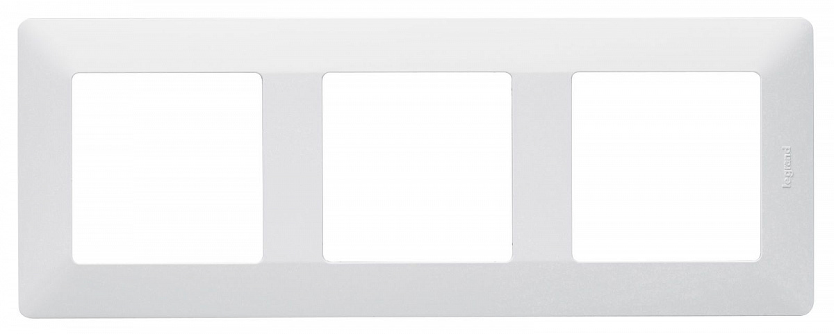Рамка 3-м Valena Life универсальная бел. Leg 754003